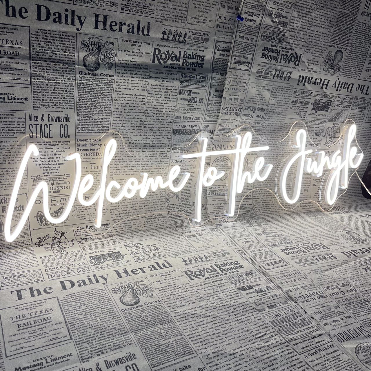 Welcome to the Jungle Neon